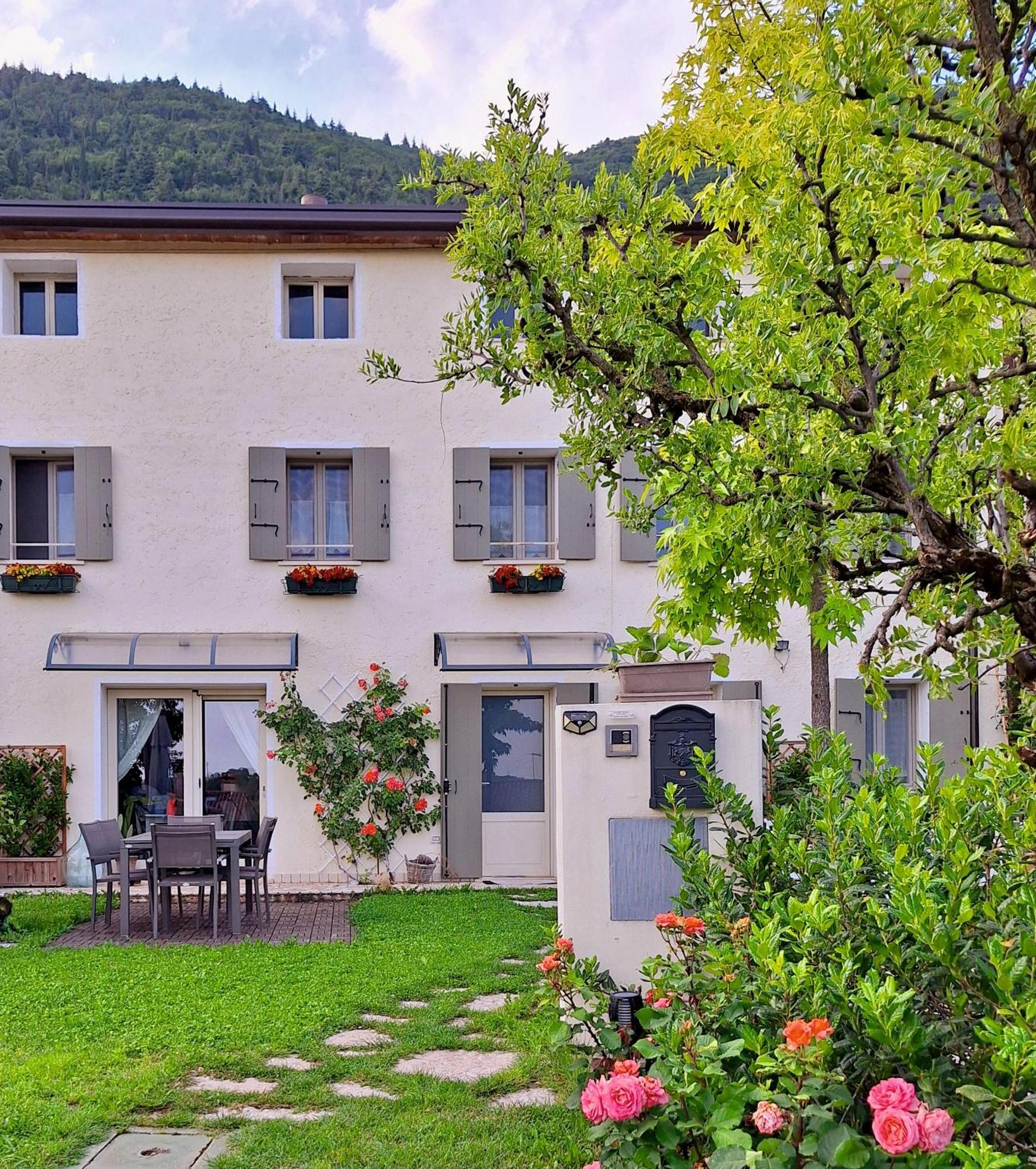 Casa Paola Appartement Borso del Grappa Buitenkant foto